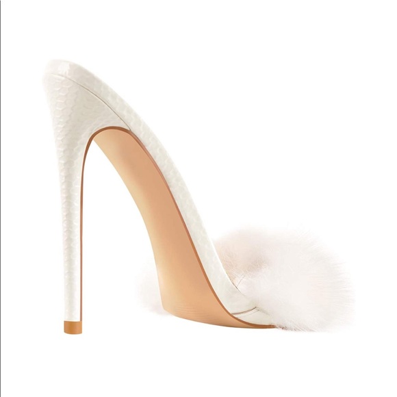 Clueless Slip-on Heels - Picture 4 of 6